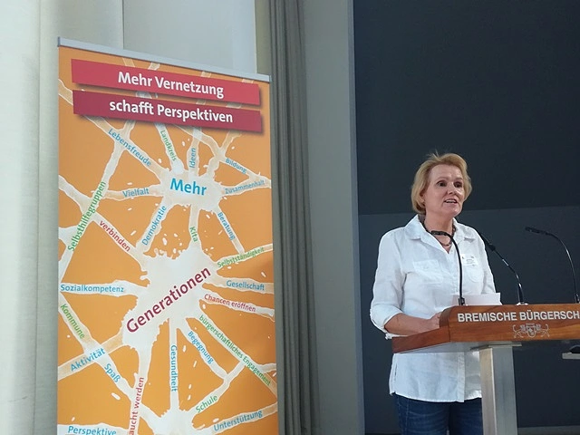 Heike Binne, Mehrgenerationenhaus Haus der Zukunft in Lüssum